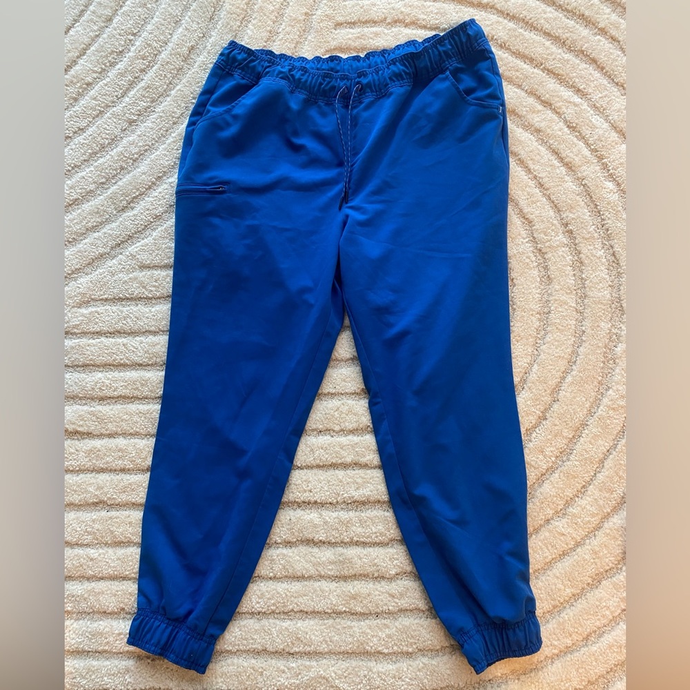 Jaanuu jogger scrub bottoms